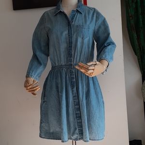 Levi’s dress stone wash